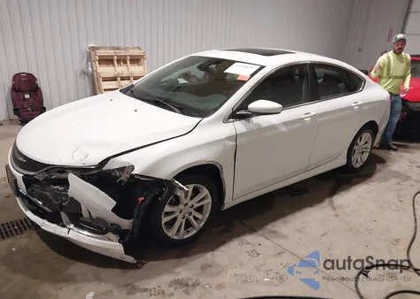 2015 Chrysler 200 Limited z USA, uszkodzony, nr VIN 1C3CCCABXFN628816